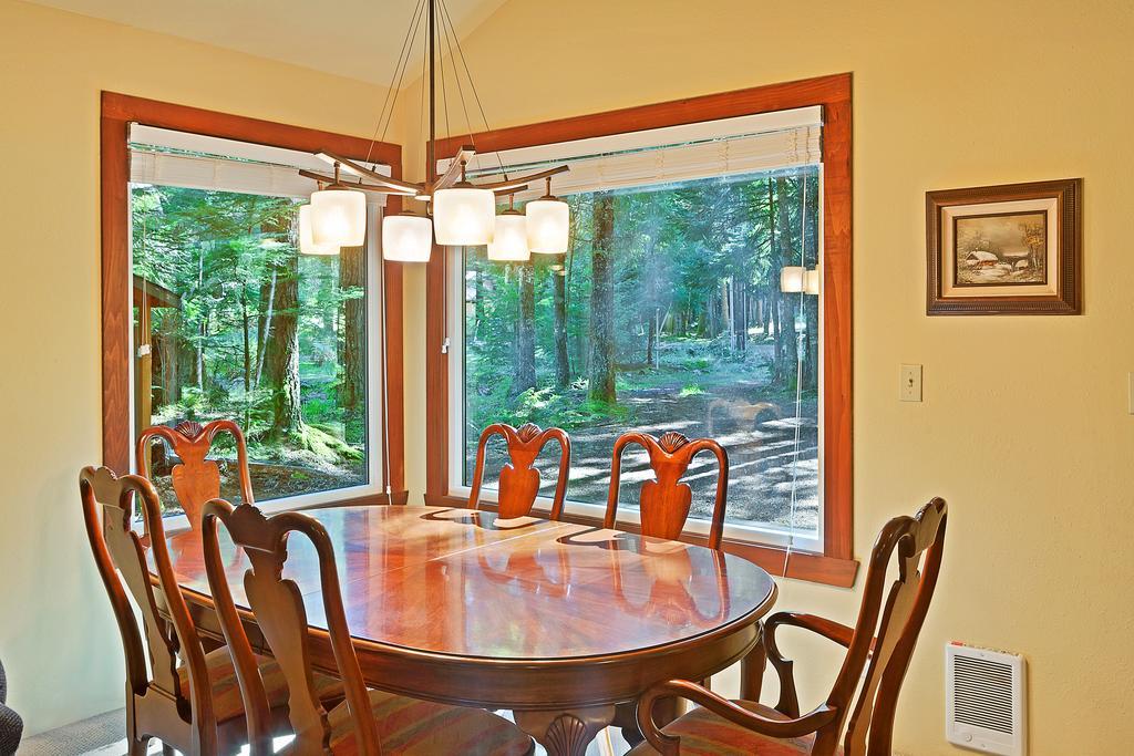 Lindgren Haus Villa Greenwater ภายนอก รูปภาพ