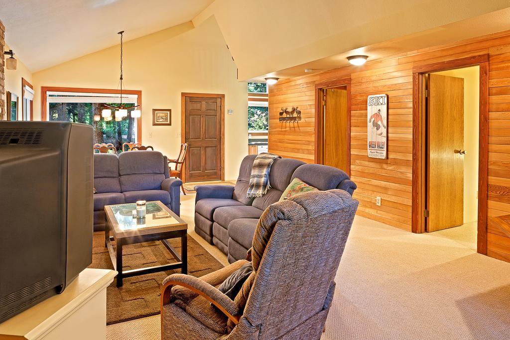 Lindgren Haus Villa Greenwater ภายนอก รูปภาพ
